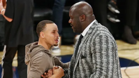 Stephen Curry y Shaquille ONeal
