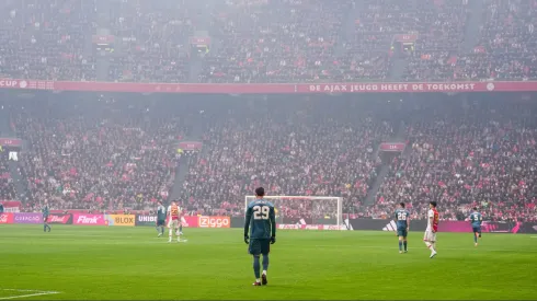 El delantero del Feyenoord se cotiza en alto en el mercado de pases