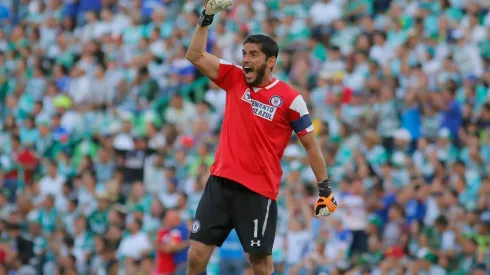 José de Jesús Corona fue uno de los que mostró sus vacaciones por redes sociales