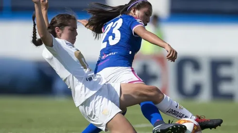 Pumas derrotó a la Máquina que no levanta cabeza.