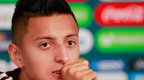 Roberto Alvarado está convocado en el Tri esta semana.