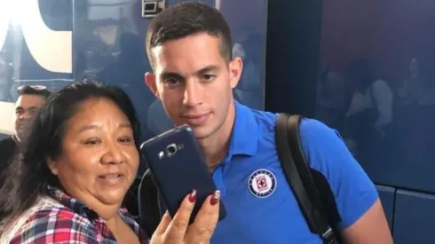 Fueron recibidos por los aficionados