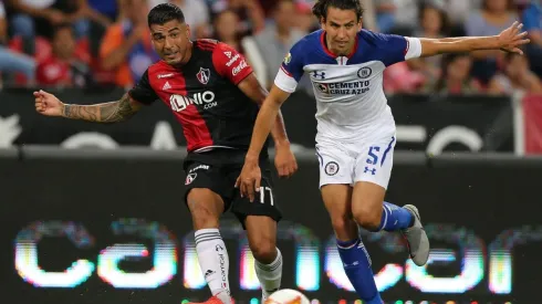 Igor Lichnovsky no consigue la regularidad con Cruz Azul / Getty Images