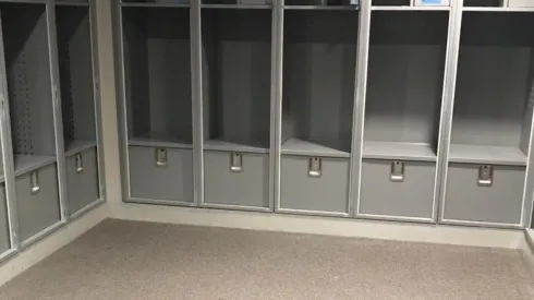 La Máquina dejó el vestidor limpio como siempre.