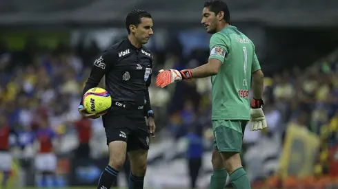 "Chuy" Corona ya sabe de conflictos con árbitros