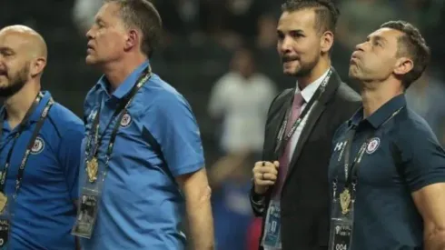 Robin Álvarez dijo presente en la premiación. (Mexsport)