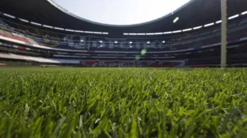 El Estadio Azteca cambió su césped esta semana. (Jam Media)