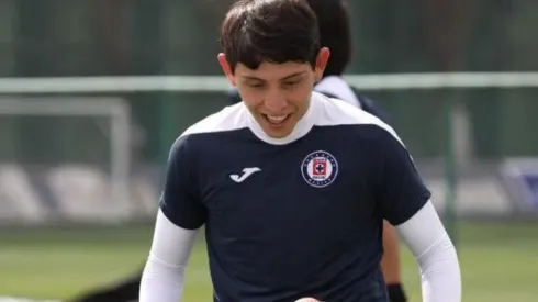 Gutiérrez entrenando con Cruz Azul. (Archivo)