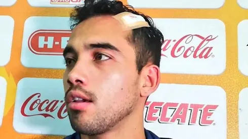 Adrián Aldrete chocó con Julián Quiñones.