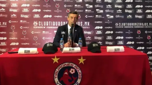 Pedro Caixinha atendió a la prensa.