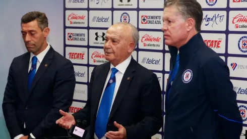 En este momento se está definiendo el futuro de Pedro Caixinha