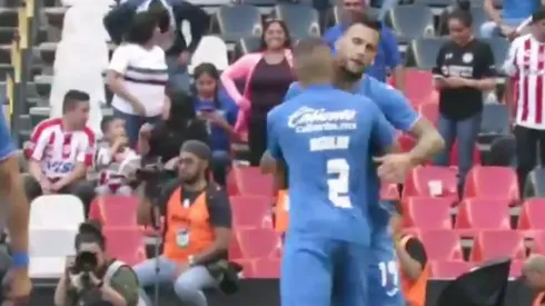 Cruz Azul derrotó por 2-1 a Necaxa.