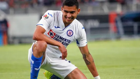 Orbelín celebró el triunfo bailando