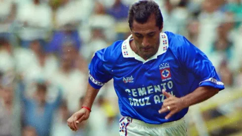 Julio Zamora sufrió dos infartos cerebrales que lo tuvieron al borde de la muerte