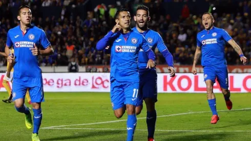 Elías Hernández celebrando su anotación.