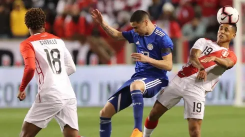 Yoshimar Yotún participó de todo el encuentro de Perú ante Paraguay