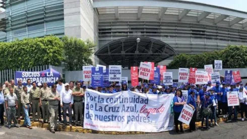 Cooperativa Cruz Azul se manifestó contra Billy Álvarez