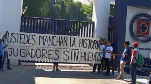 Fuertes declaraciones: Pedro Caixinha asegura que los aficionados de La Noria fueron comprados