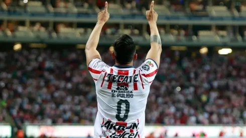 Bombazo: Mediotiempo asegura que Cruz Azul ofertó por Alan Pulido