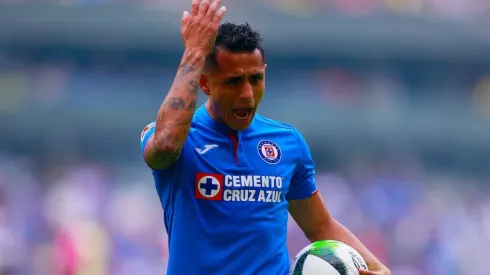 ¿Por qué Cruz Azul busca un nuevo volante defensivo?