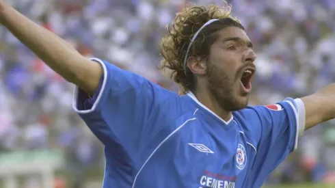 Defendió a Cruz Azul en la temporada 2002-03