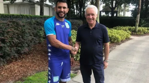 Walter Montoya tendrá que volver a Cruz Azul después de Racing Club