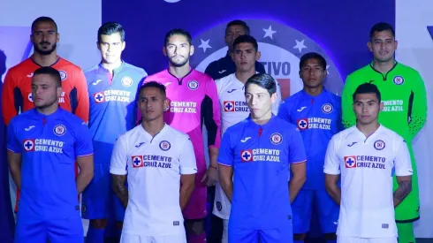 La tercera camiseta de Cruz Azul repetirá el template 2019
