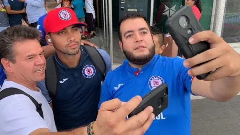Recibimiento al plantel de Cruz Azul.