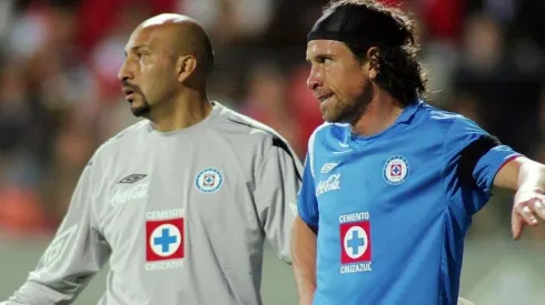 Ex compañeros del Conejo en Cruz Azul se despiden de él en su retiro