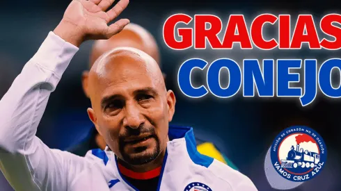 El Conejo no pudo contener el llanto en el homenaje que le realizó Cruz Azul.