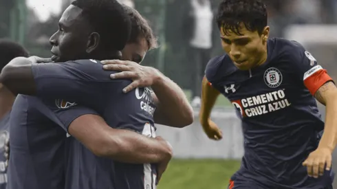 Santiago Giménez volvió a anotar y Bryan Angulo se estrenó con doblete en las juveniles.