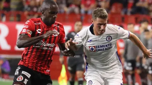 La increíble estadística con que Santiago Giménez debutó por Cruz Azul