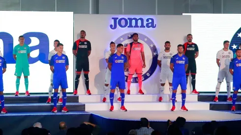 La hermosa e inédita camiseta que lanzará Cruz Azul en septiembre