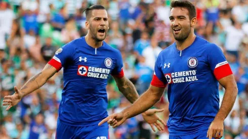 Delatan cuánto pide Cruz Azul por los pases de Méndez y Caute