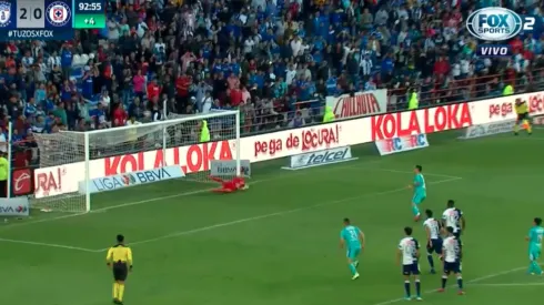 VIDEO: Milton Caraglio falla un penal y sentencia la derrota de Cruz Azul