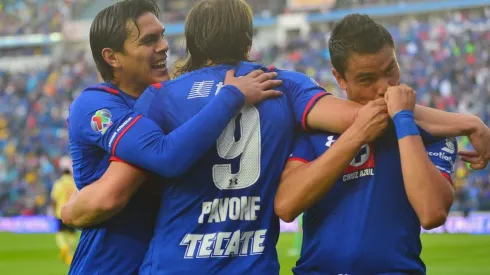 Deja vù: El día en que Cruz Azul no era favorito y goleó en el Clásico Joven