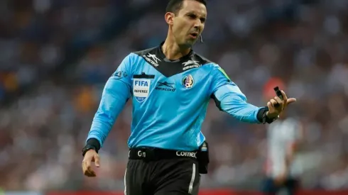 El juez internacional dirigió a La Máquina por última vez en el empate con Pumas