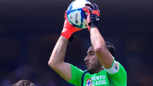 Humo blanco: Chuy Corona negocia renovar con Cruz Azul hasta 2021