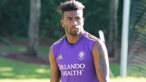 Carlos Ascues en el radar de Cruz Azul