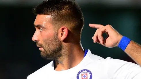 Reportan que Estudiantes de la Plata viene por Cauteruccio