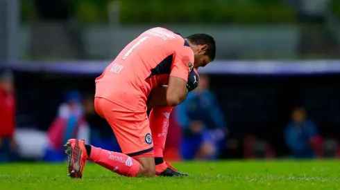 Solo suenan dos guardametas para reforzar a Cruz Azul