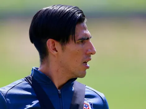 José Madueña sigue entrenando mientras espera su traspaso a Chivas