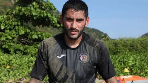 Jesús Corona acordó de palabra su renovación con Cruz Azul hasta 2021