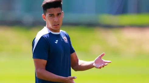 Racing se mete a la pelea y busca repatriar a Pol Fernández