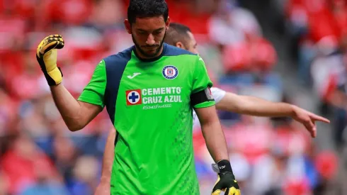 Aficionados pidieron que Jesús Corona deje Cruz Azul