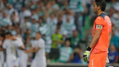 "Corona es un arquerazo": en Fox Sports respaldaron a Chuy