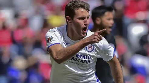 "Santiago solo quiere triunfar en Cruz Azul": Christian Giménez