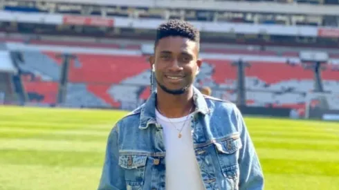 Borja viajará hoy por su visa y podría debutar por Cruz Azul ante Chivas