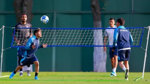 Plantel de Cruz Azul sigue entrenando en casa por el coronavirus