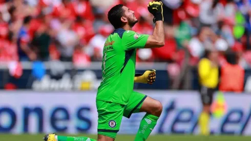 Corona en el duelo ante Toluca en el Clausura 2020 de la Liga MX